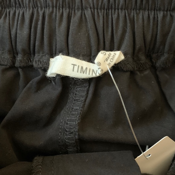 NWT Mini Black Cargo Skirt - Picture 2 of 4